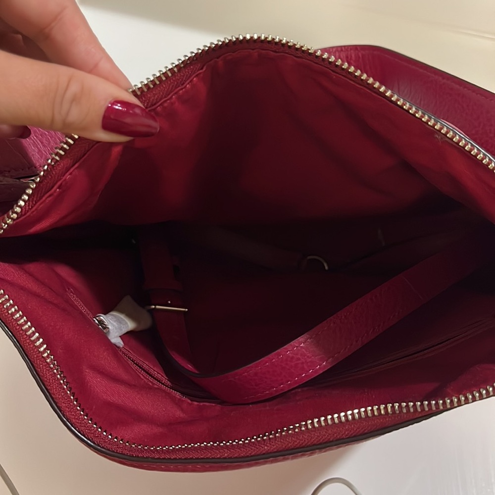 Beautiful, never used leather Coach purse. - Picture 4 of 8